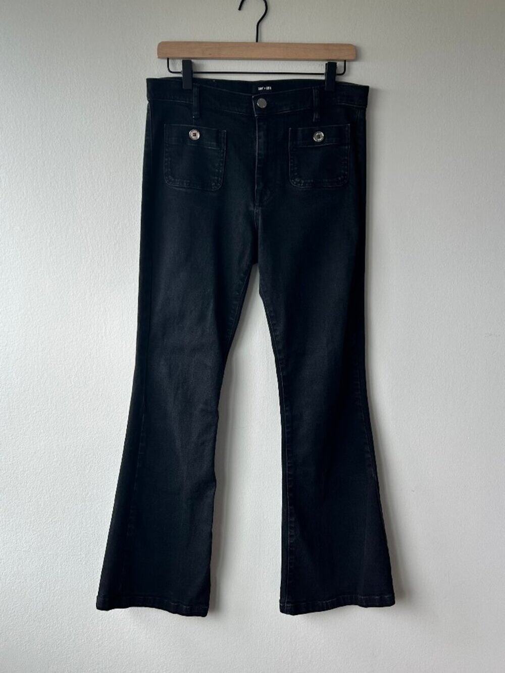 Saint + Sofia Bowie Stretch Flare Jeans Black Wash Patch Pocket Size 8 - Picture 2 of 10
